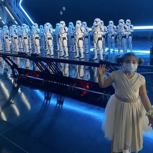 Taylor Joelle size 8 Star Wars dress in excellent condition! Perfect for Disney!